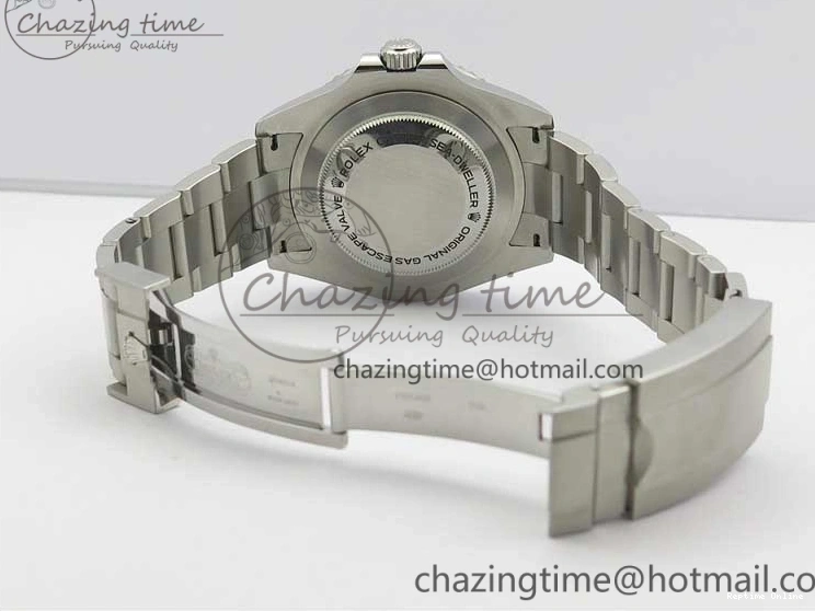 1228 Sea-Dweller 2017 Baselworld 126600 Noob 1:1 Best Edition Black Dial on SS Bracelet A2836 V Effortless 3065